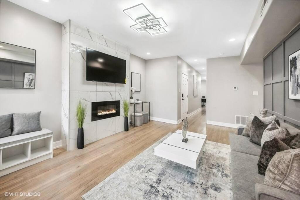 The Chic Urban Oasis Near The Lake! Chicago Dış mekan fotoğraf